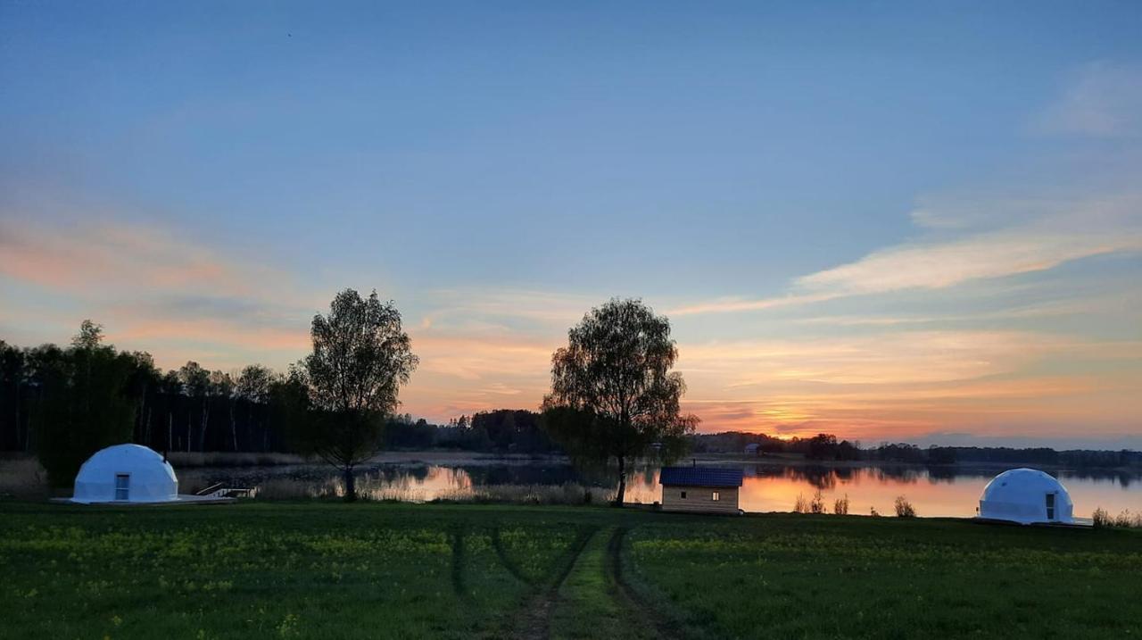 Розкішний намет Glempings Velo Latgale *